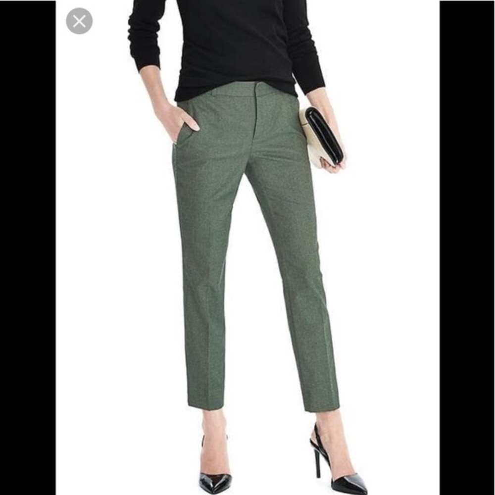 Banana Republic Petite - Avery Brushed Twill Crop